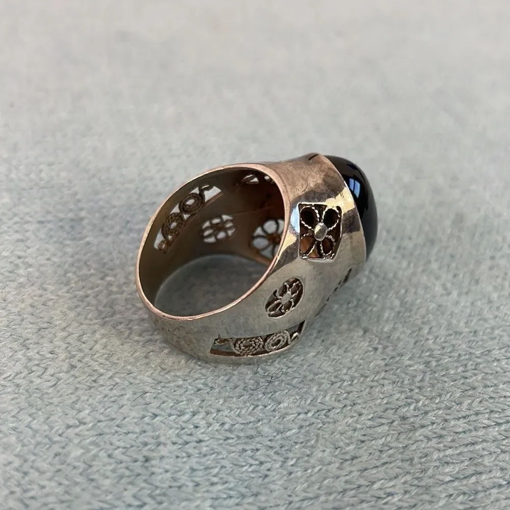 Large Black Onyx Filagree Ring
